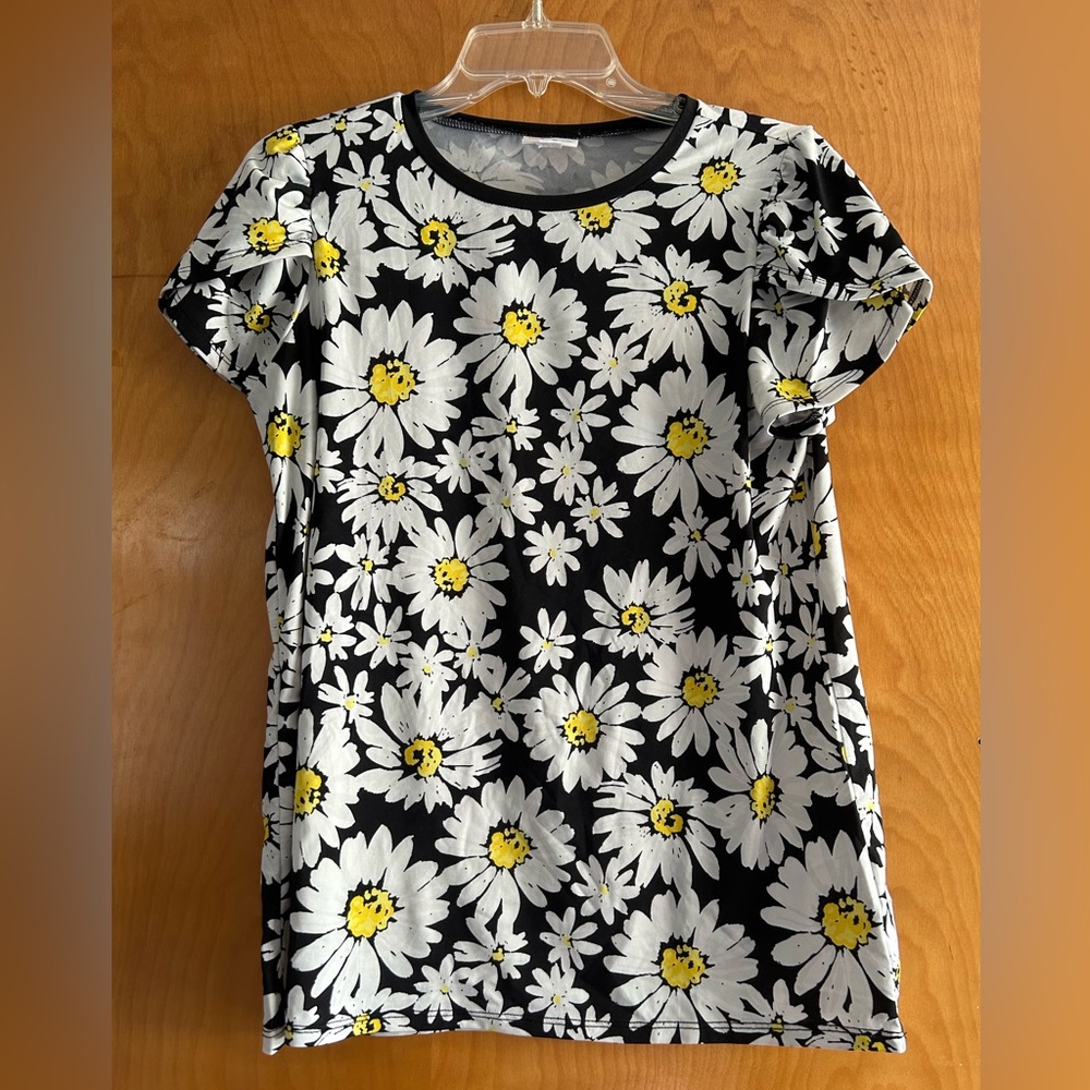 2/$12 bundle- Lularoe tulip sleeve top
